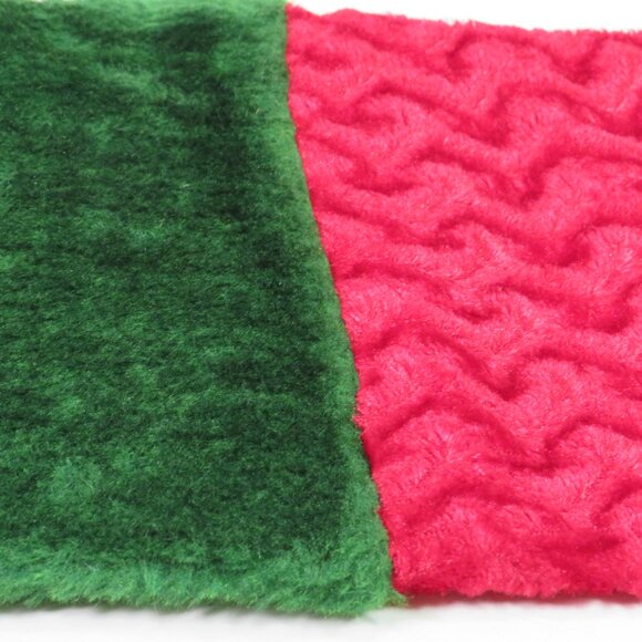 Christmas Stocking dark green & dark red w zig zag pattern in fabric 18" long - Picture 3 of 6